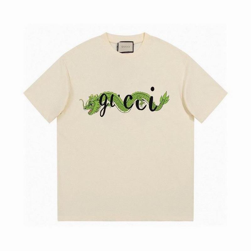 Gucci Men's T-shirts 272